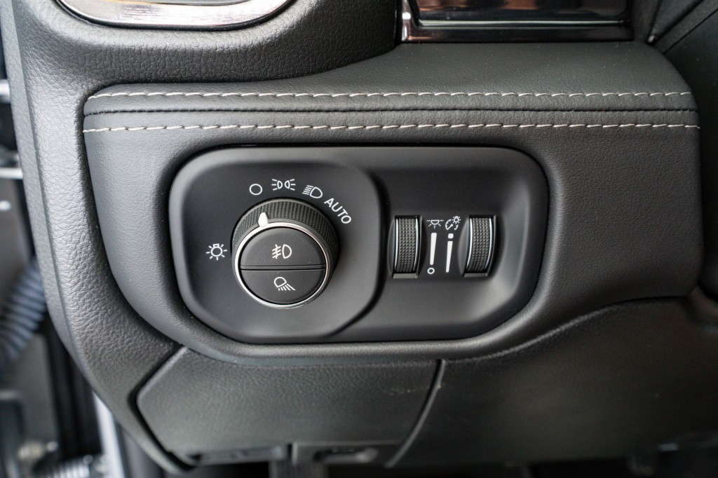 2024 RAM 2500 Image 34
