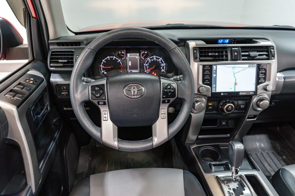 2022 Toyota 4Runner Image 11