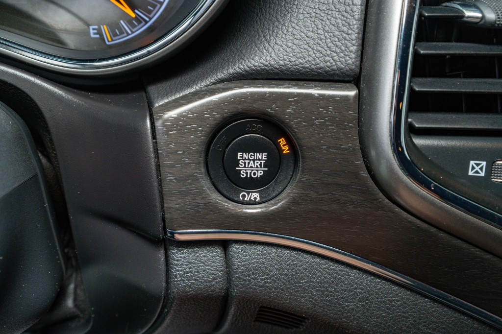 2018 Jeep Grand Cherokee Image 25
