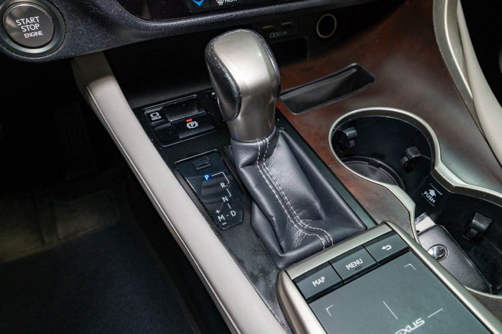 2022 Lexus RX Image 23