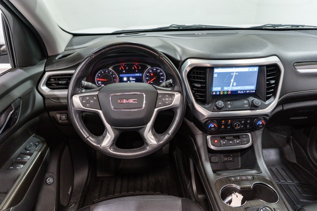 2021 GMC Acadia Image 11