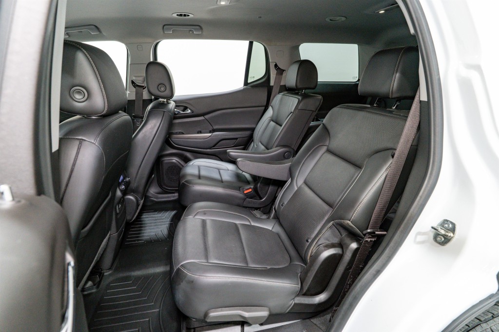 2021 GMC Acadia Image 34