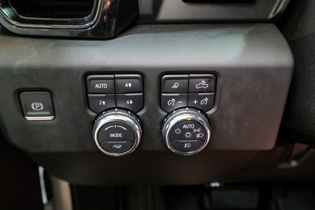 2024 GMC Sierra 2500 Image 35