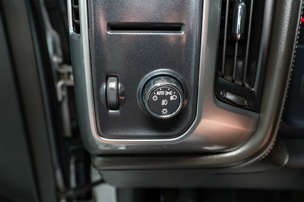 2015 Chevrolet Silverado 1500 Image 30