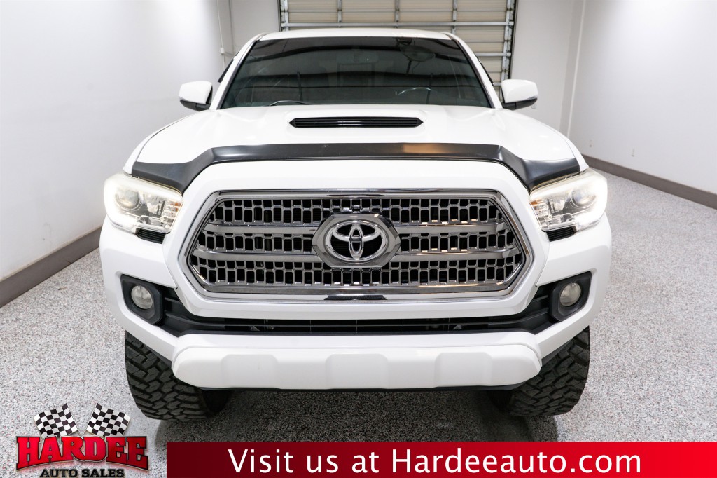 2016 Toyota Tacoma Image 7