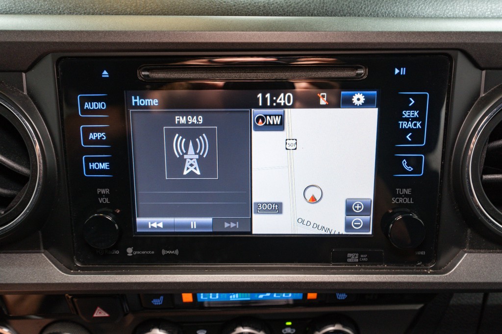 2016 Toyota Tacoma Image 15