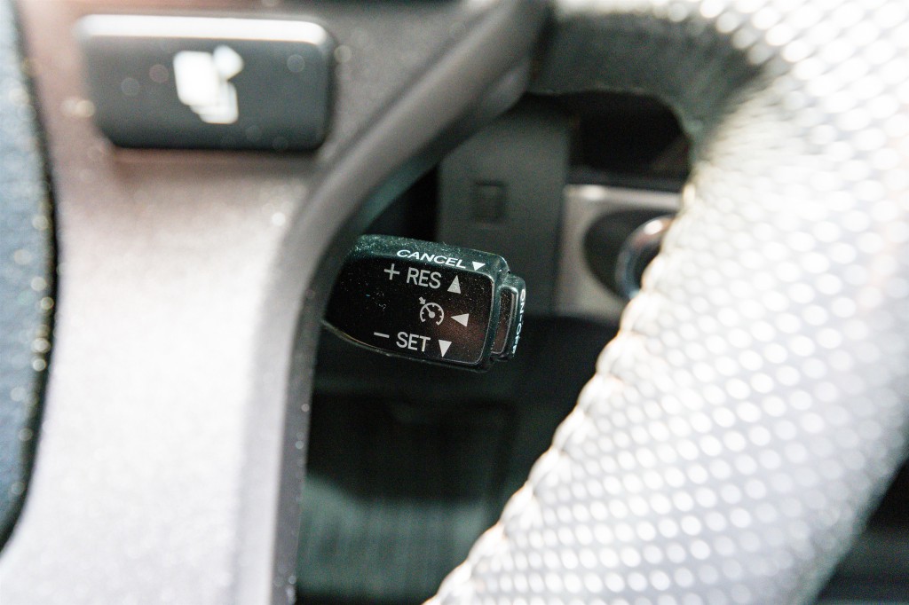 2016 Toyota Tacoma Image 25