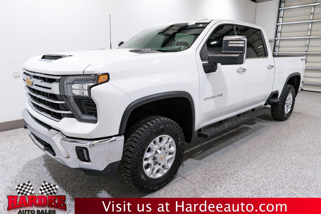 2024 Chevrolet Silverado 1500 Image 2