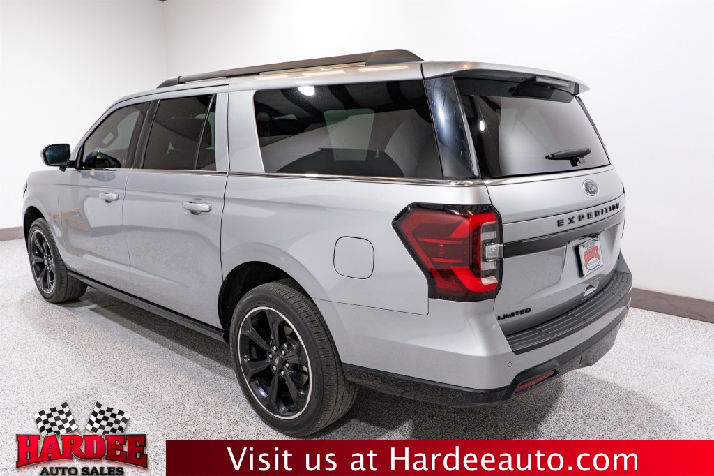 2023 Ford Expedition Image 3