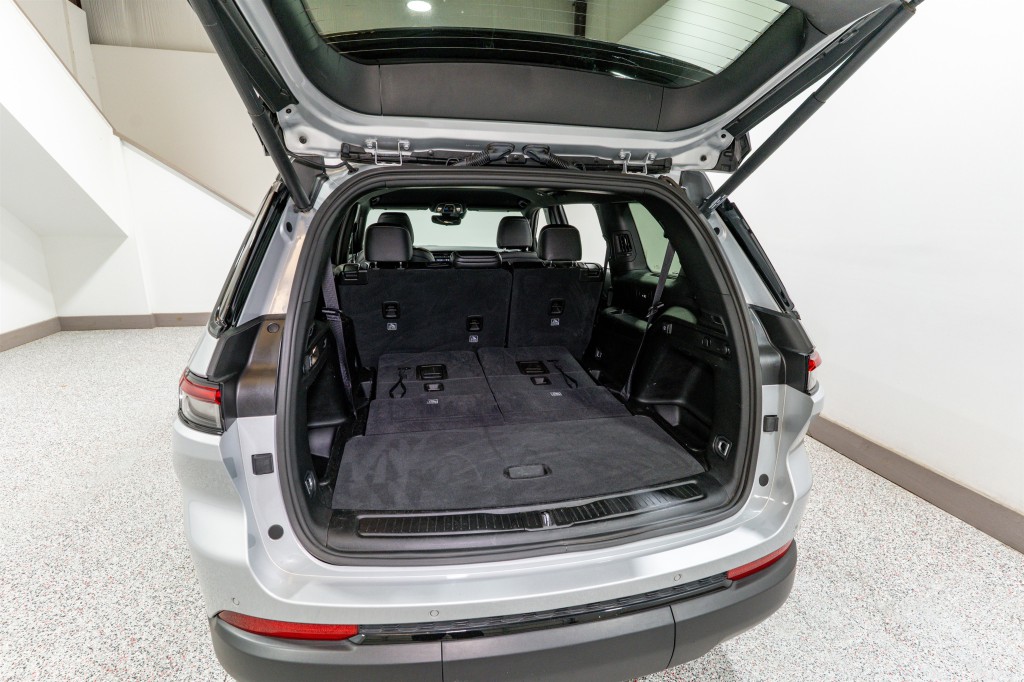2024 Jeep Grand Cherokee Image 35