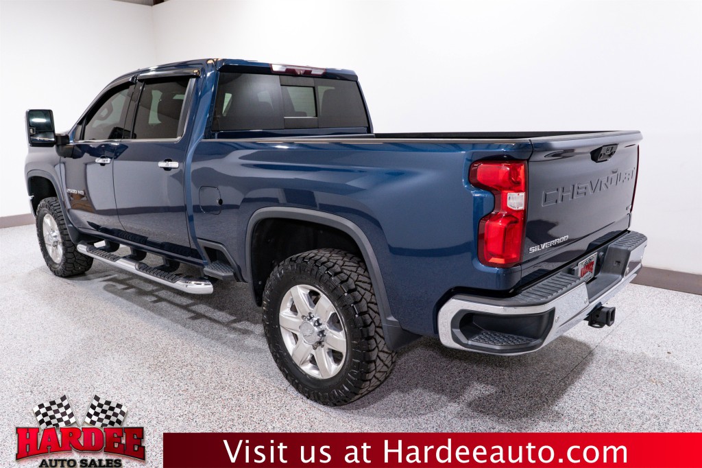 2020 Chevrolet Silverado 1500 Image 3