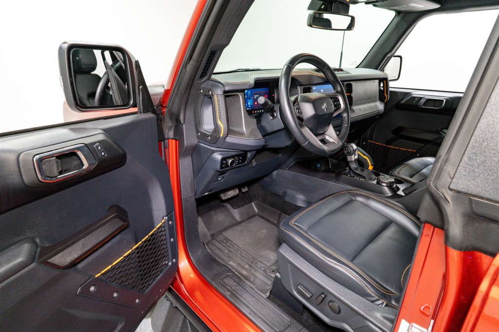 2024 Ford Bronco Image 12