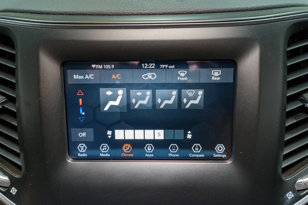 2019 Jeep Cherokee Image 15