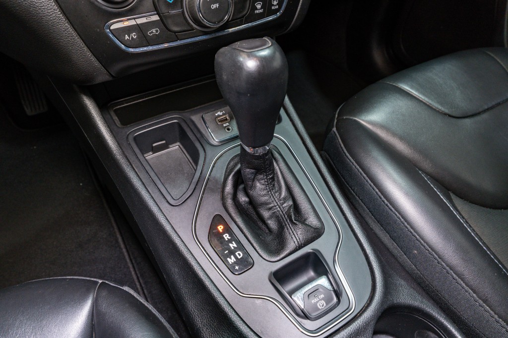 2019 Jeep Cherokee Image 19