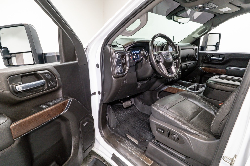 2020 GMC Sierra 2500 Image 14