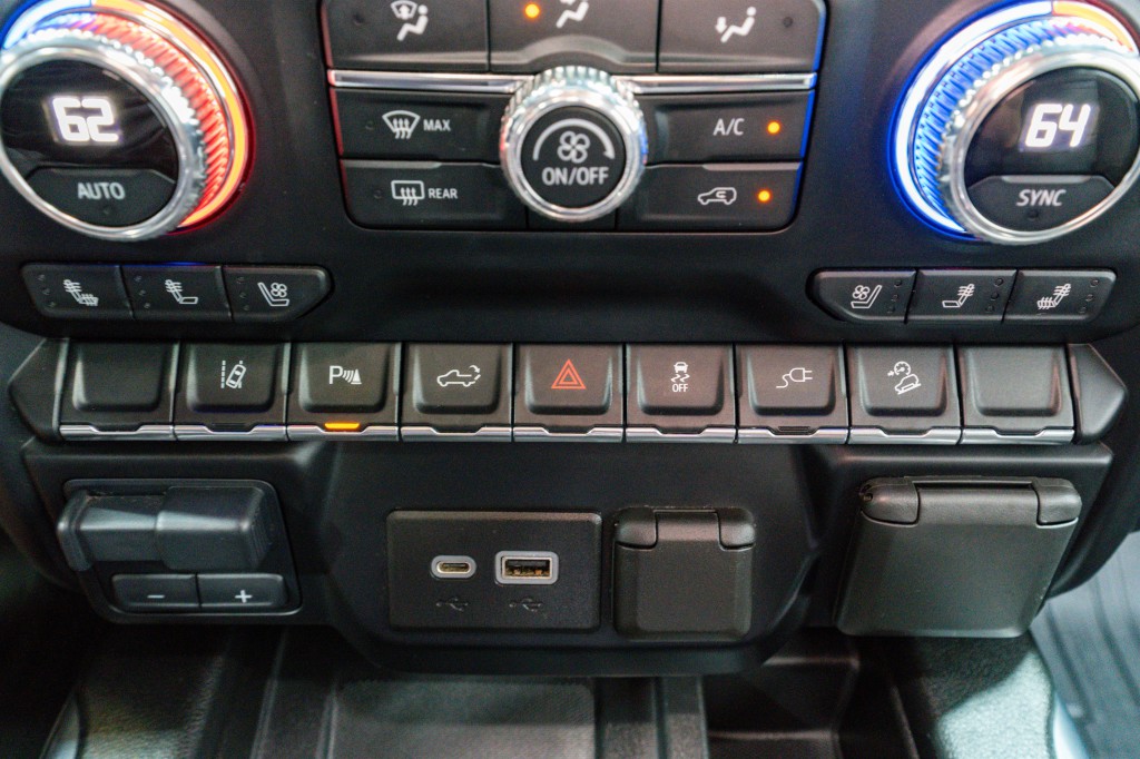 2020 GMC Sierra 2500 Image 29