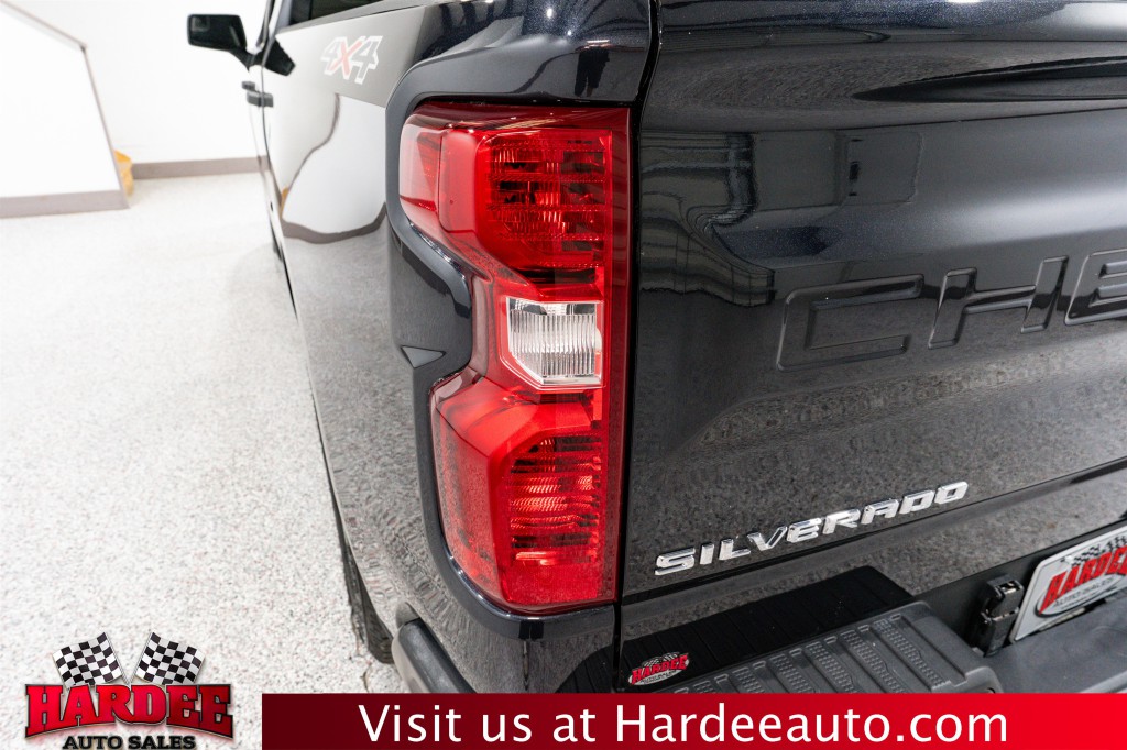 2024 Chevrolet Silverado 1500 Image 9