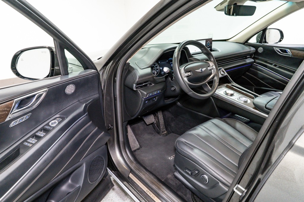 2024 Genesis GV80 Image 12