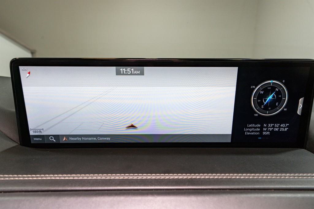 2024 Genesis GV80 Image 17