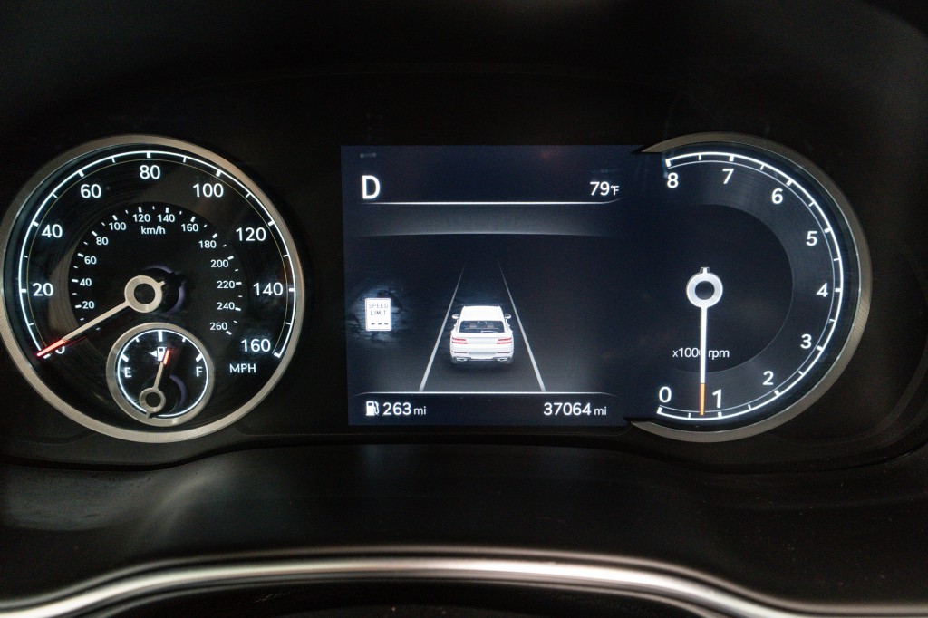 2024 Genesis GV80 Image 27