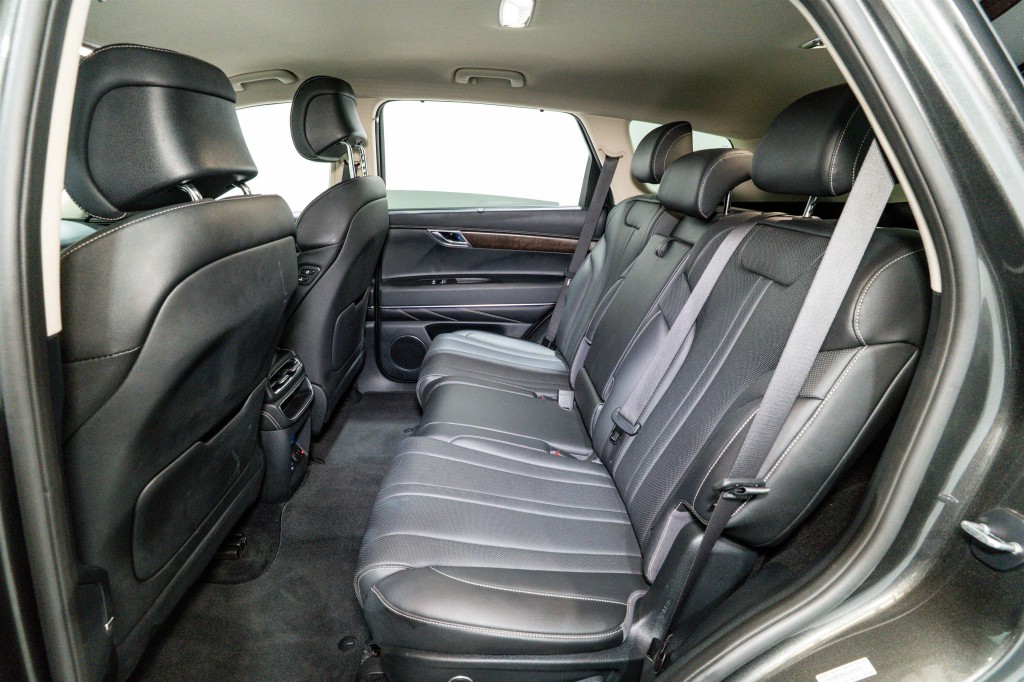 2024 Genesis GV80 Image 34