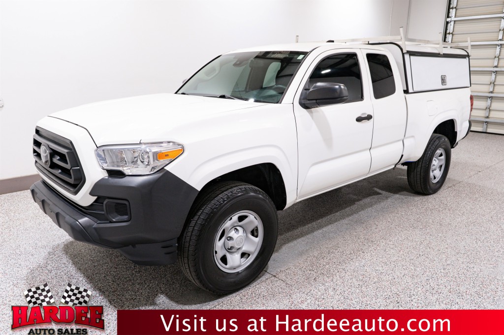 2022 Toyota Tacoma Image 2