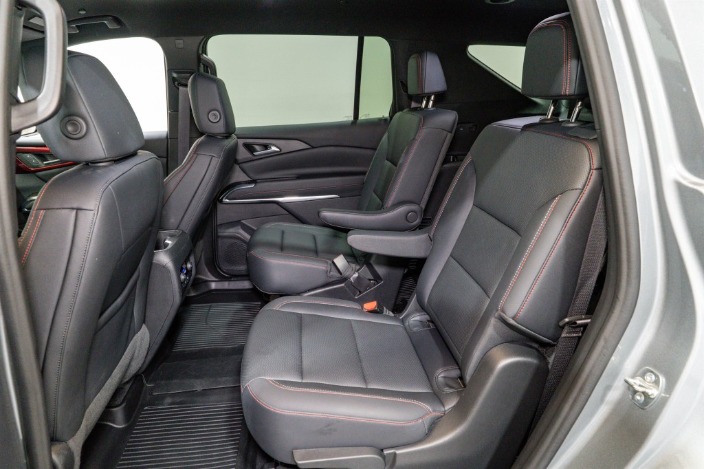 2024 Chevrolet Traverse Image 30