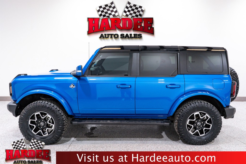 2024 Ford Bronco Image 1