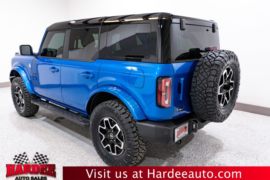 2024 Ford Bronco Image 3