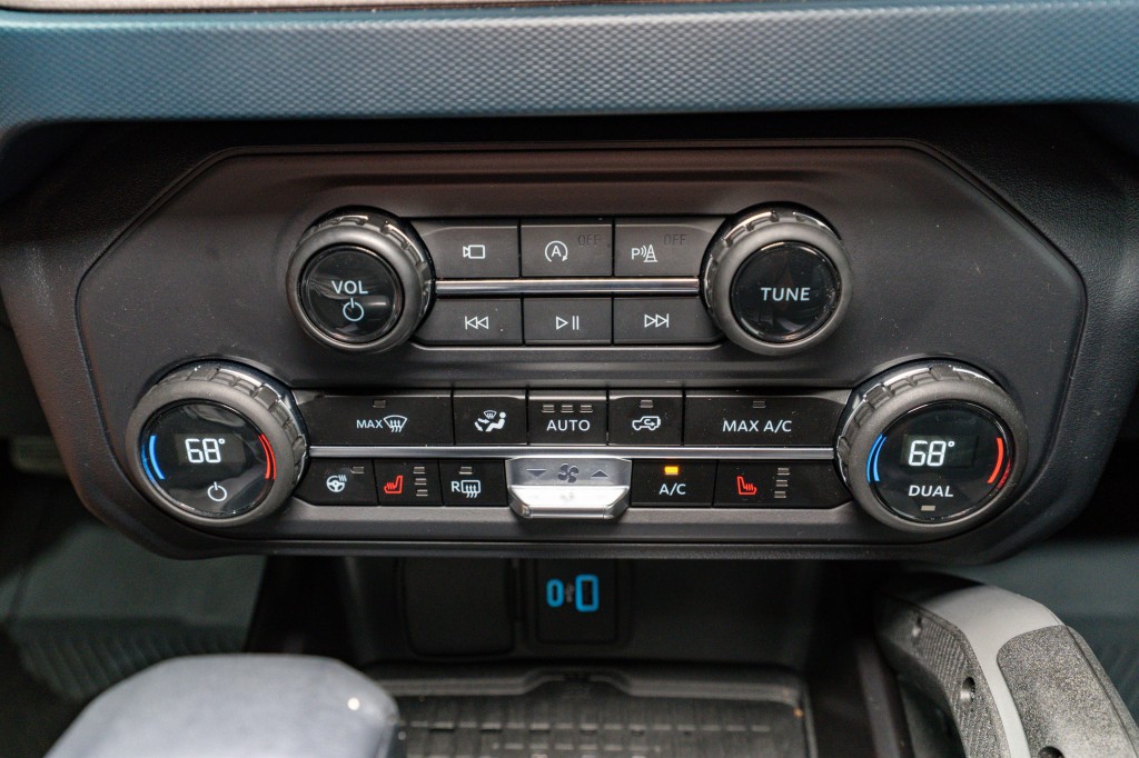 2024 Ford Bronco Image 21