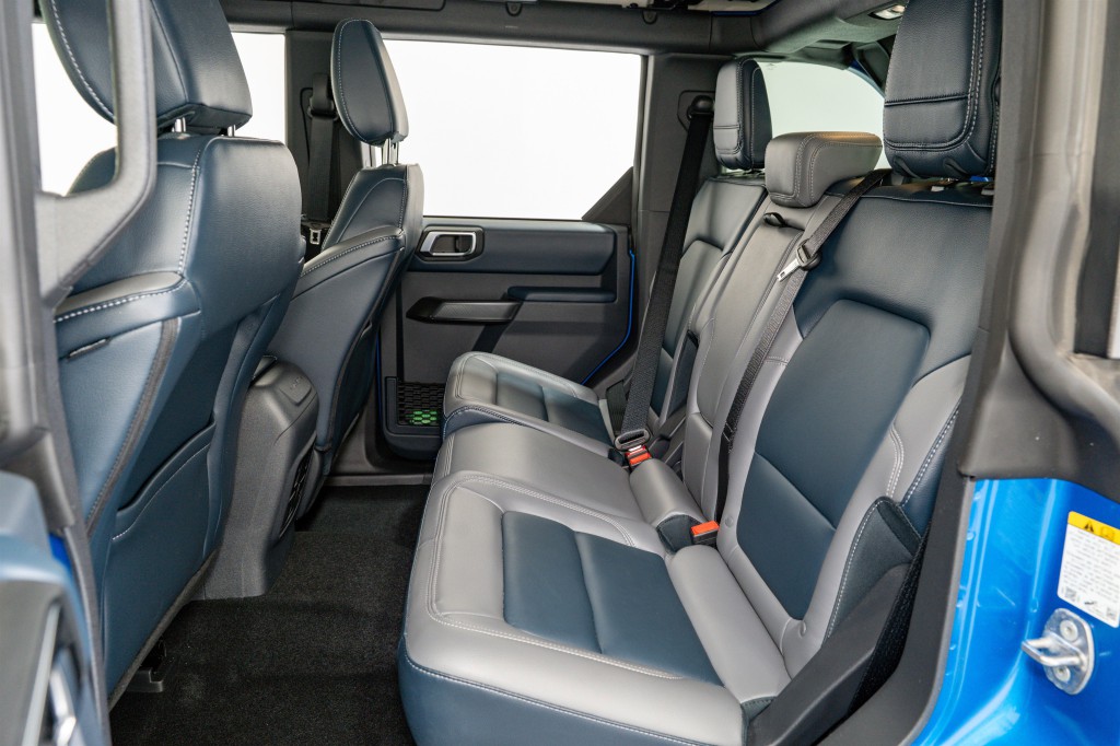 2024 Ford Bronco Image 32