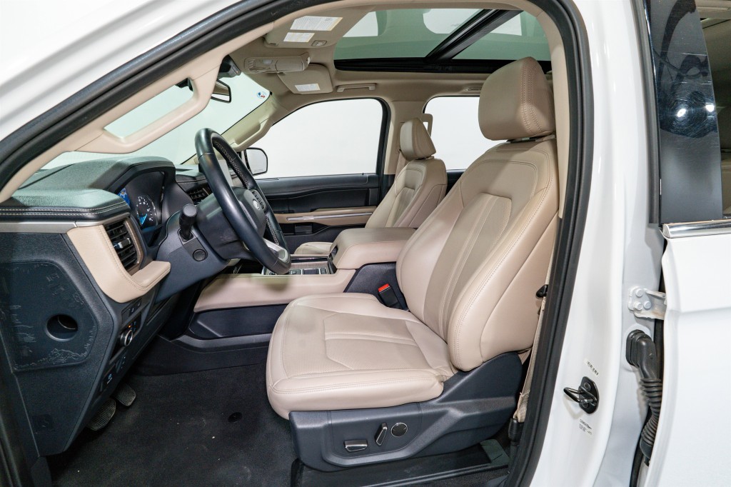 2024 Ford Expedition Image 17