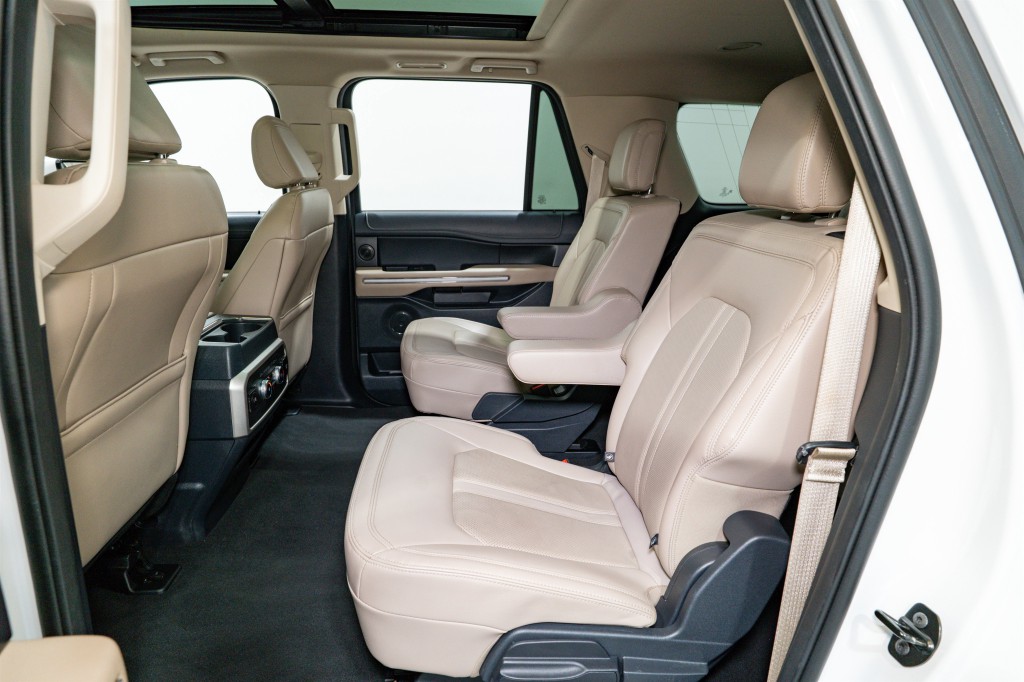 2024 Ford Expedition Image 34