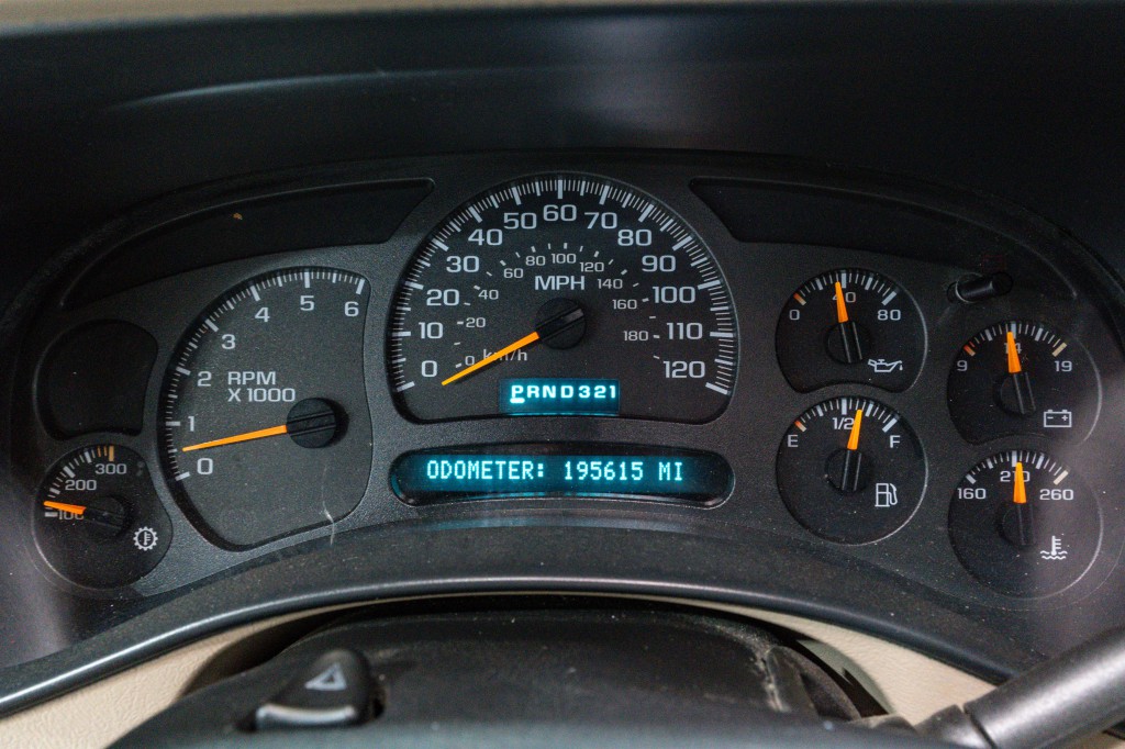 2003 Chevrolet Silverado 1500 Image 18