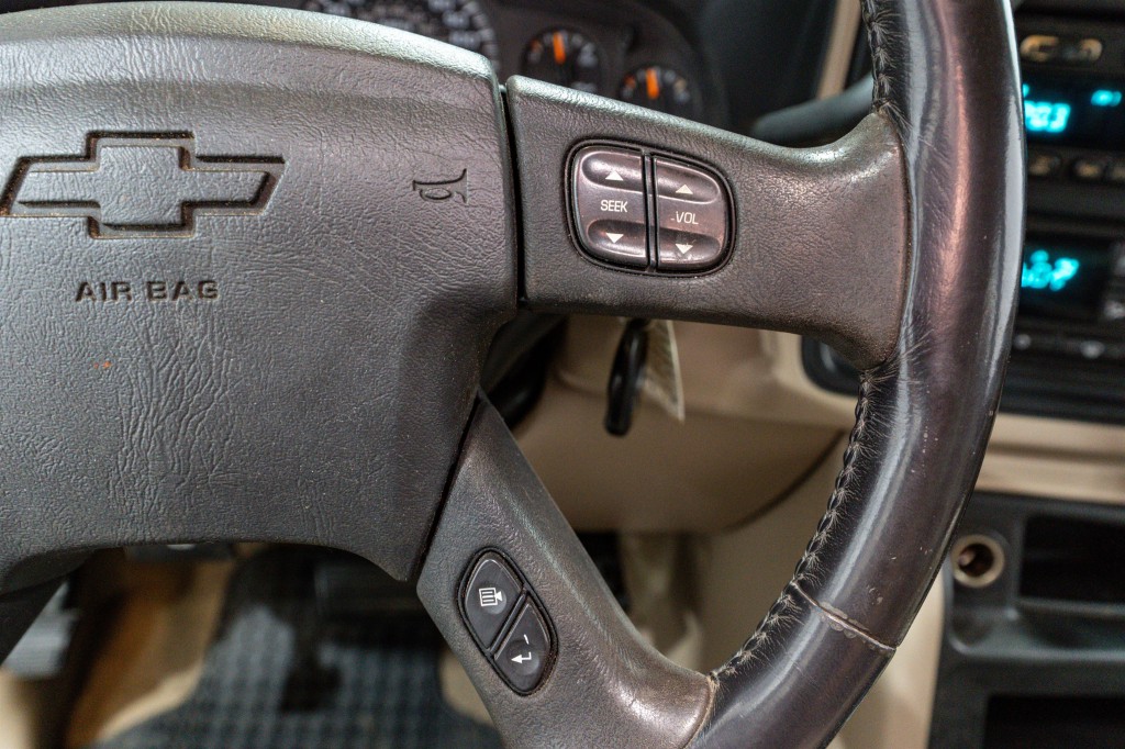 2003 Chevrolet Silverado 1500 Image 19
