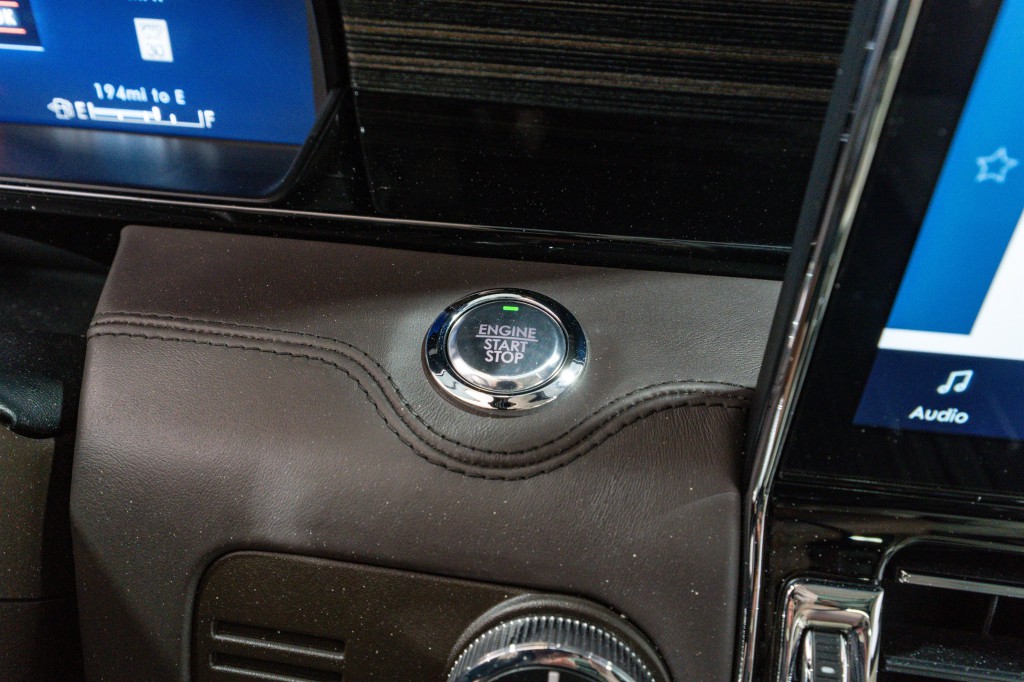 2024 Lincoln Navigator Image 27