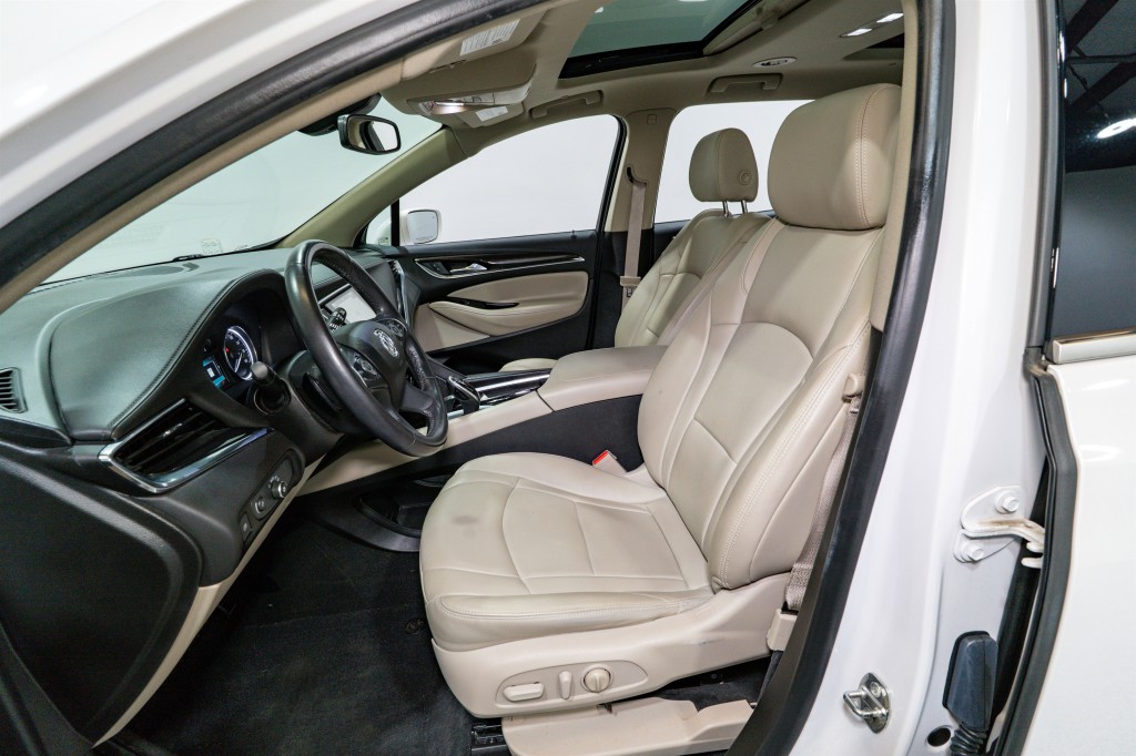 2019 Buick Enclave Image 16