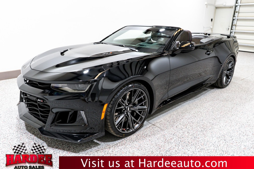 2019 Chevrolet Camaro Image 3