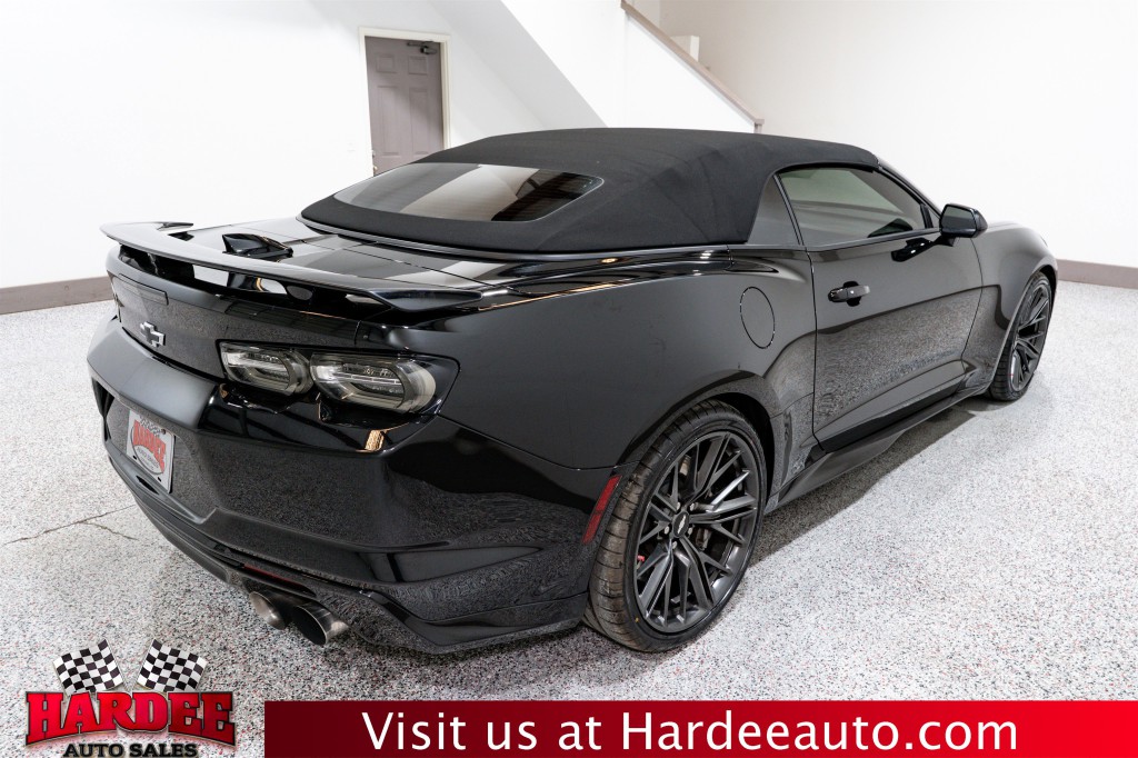 2019 Chevrolet Camaro Image 10