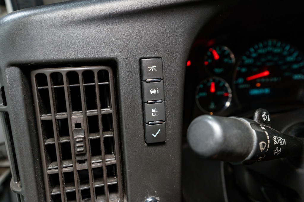 2018 Chevrolet Express Image 29