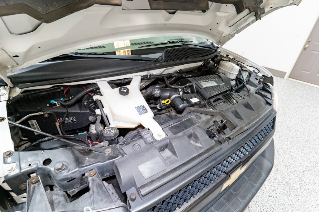 2018 Chevrolet Express Image 31