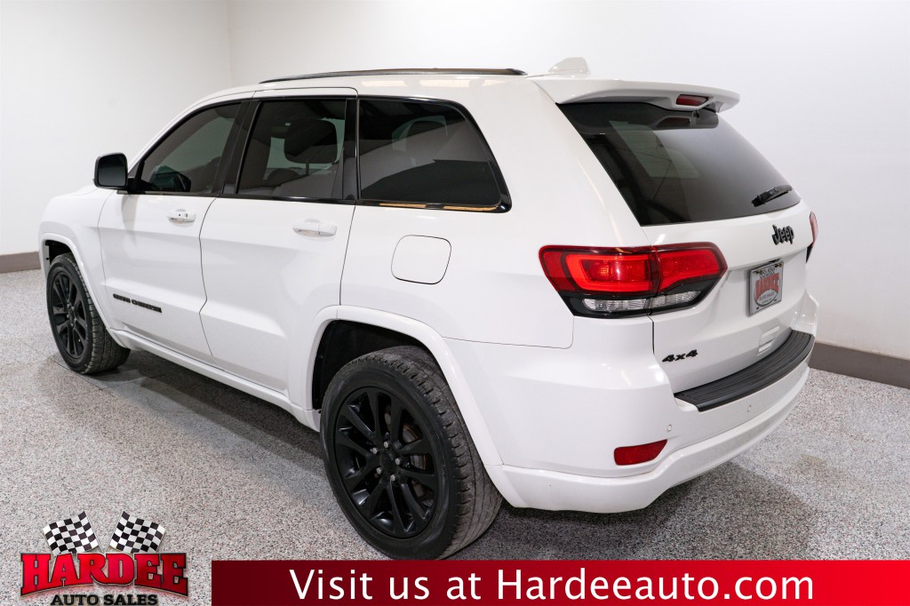 2018 Jeep Grand Cherokee Image 3