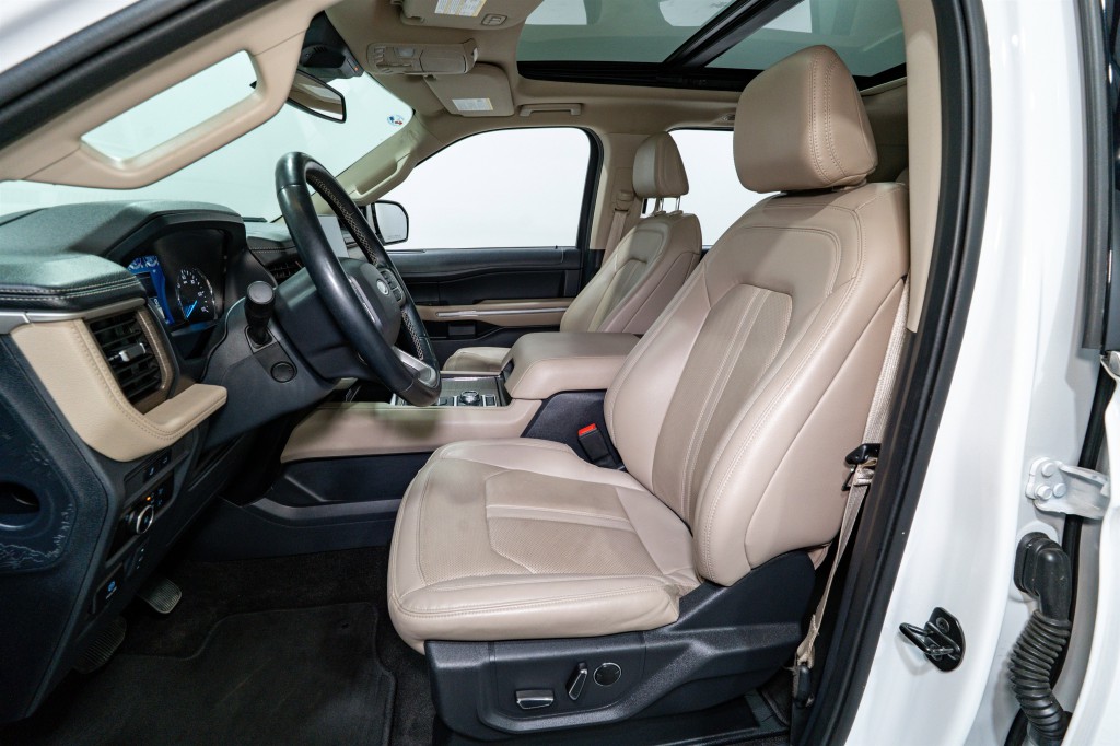 2023 Ford Expedition Image 16