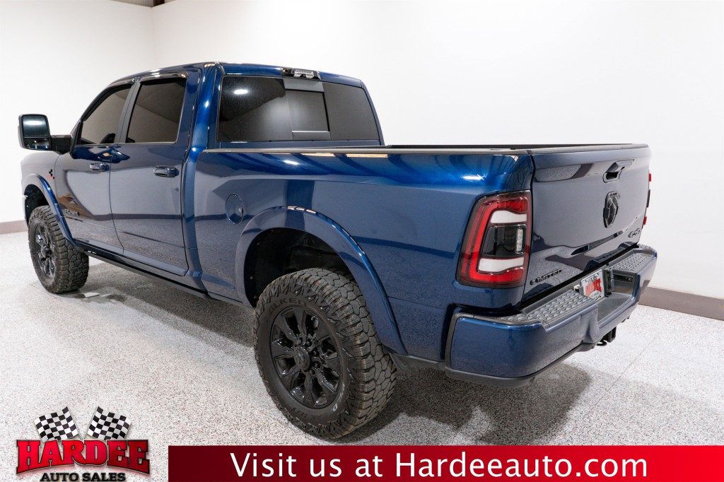 2024 RAM 2500 Image 3