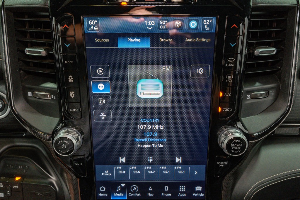 2024 RAM 2500 Image 24