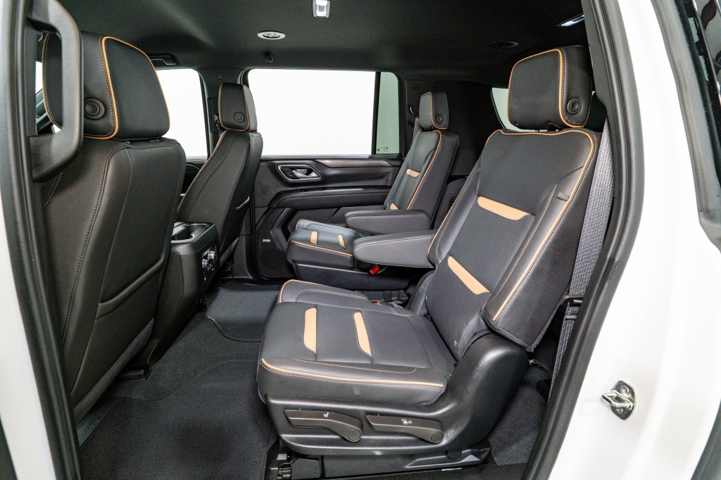 2024 GMC Yukon Image 33