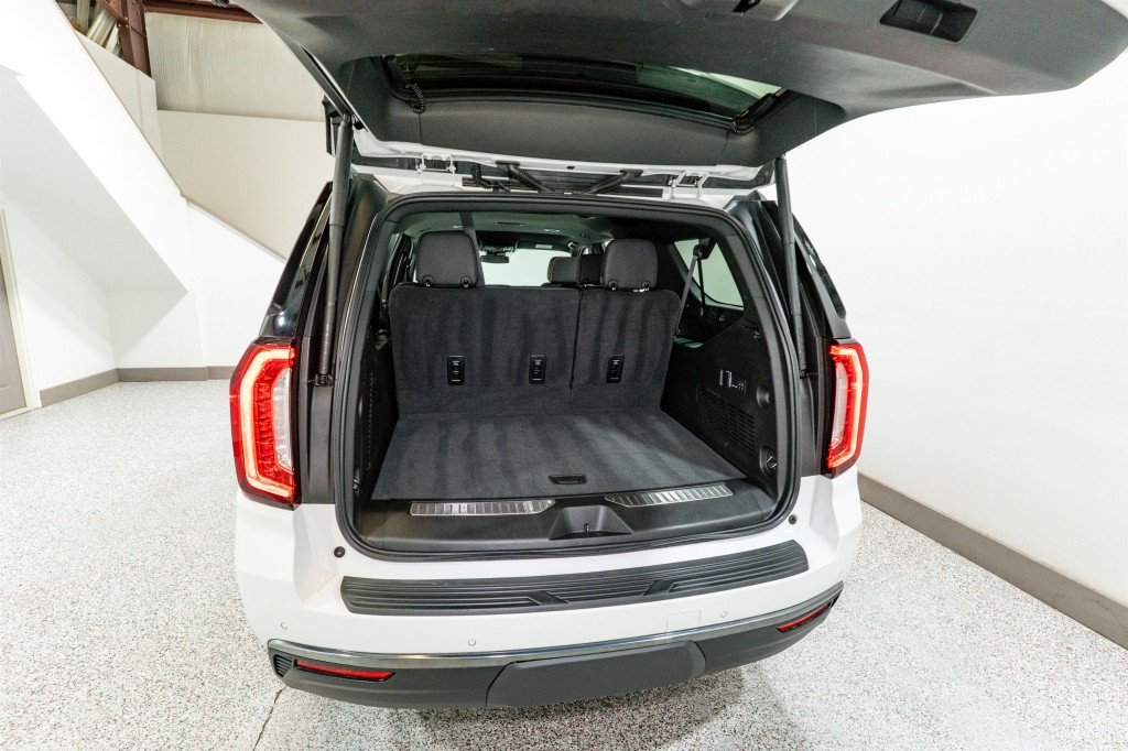 2024 GMC Yukon Image 35