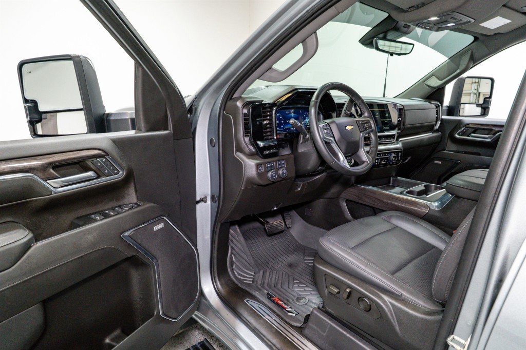 2024 Chevrolet Silverado 1500 Image 15
