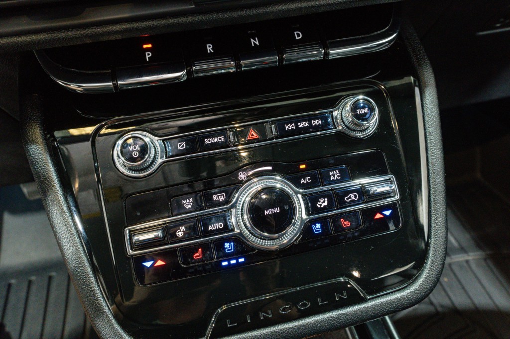 2021 Lincoln Corsair Image 24