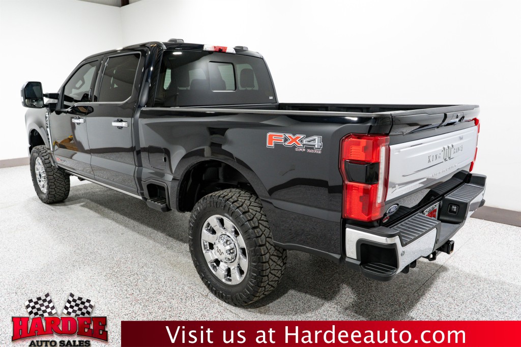 2024 Ford F-250 Image 3
